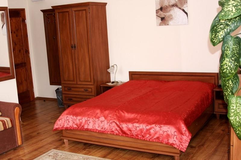 Olymp Penzion Komárno Quarto foto